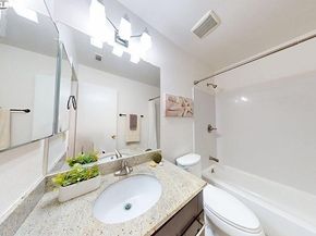 957 Huntington Cmn, Fremont CA 94536