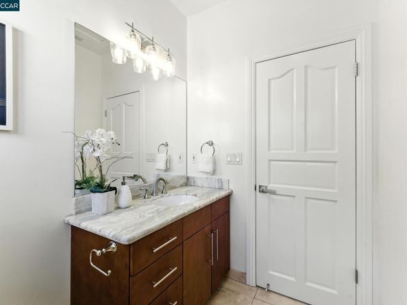 8 Millbrae Cir, Millbrae CA 94030