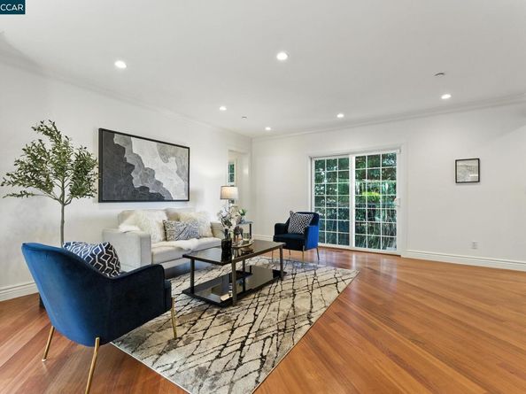 8 Millbrae Cir, Millbrae CA 94030