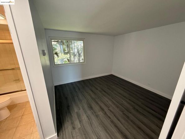 4057 Brant St 8, San Diego CA 92103