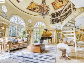 4146 Canyon Rd, Lafayette CA 94549