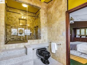 4146 Canyon Rd, Lafayette CA 94549