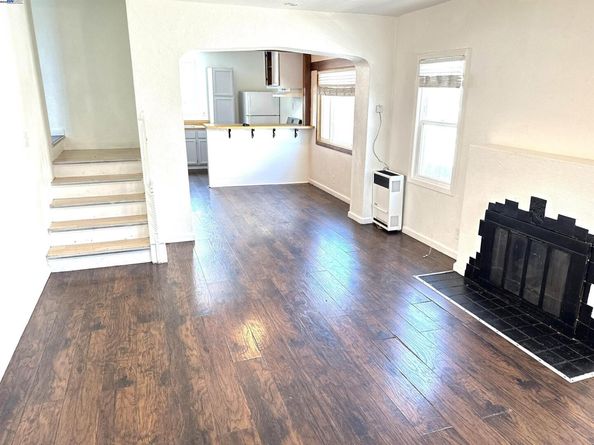 1933 103rd. Ave., Oakland CA 94603