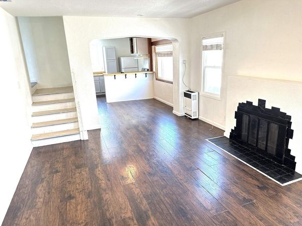1933 103rd. Ave., Oakland CA 94603