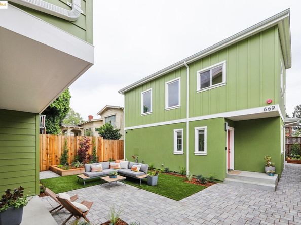669 Alcatraz Ave, Oakland CA 94609
