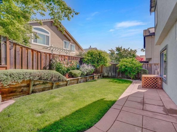 1109 Brittany Hills Ct, Martinez CA 94553