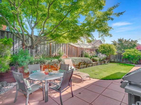 1109 Brittany Hills Ct, Martinez CA 94553