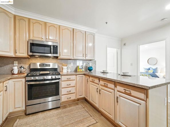 1515 14Th Ave 201, Oakland CA 94606