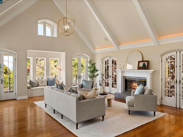 32 Vicente Rd, Berkeley CA 94705