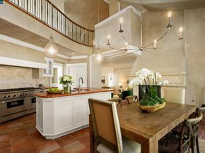 32 Vicente Rd, Berkeley CA 94705