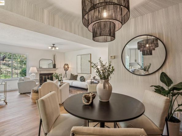 635 Canyon Oaks Dr B, Oakland CA 94605