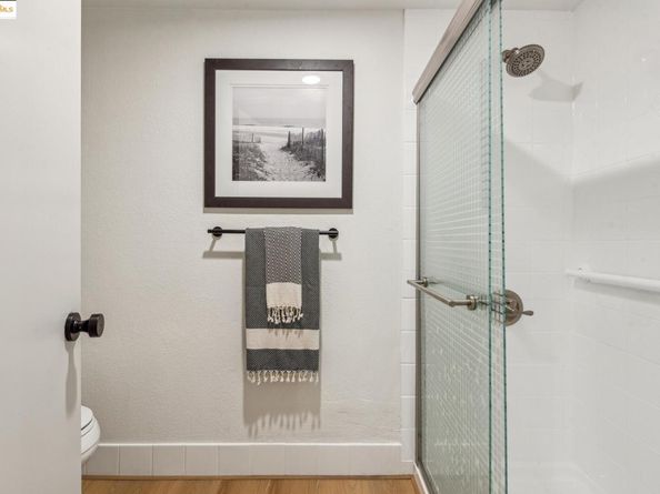635 Canyon Oaks Dr B, Oakland CA 94605