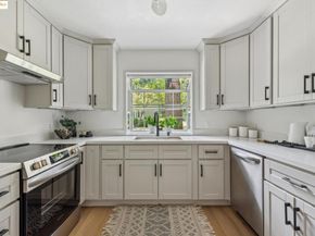635 Canyon Oaks Dr B, Oakland CA 94605