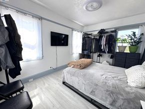 867 Prospect Ave, Oakland CA 94610