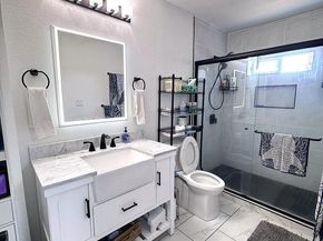 867 Prospect Ave, Oakland CA 94610