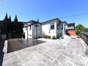 867 Prospect Ave, Oakland CA 94610