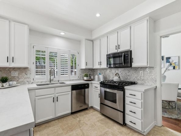34294 Dunhill Dr, Fremont CA 94555