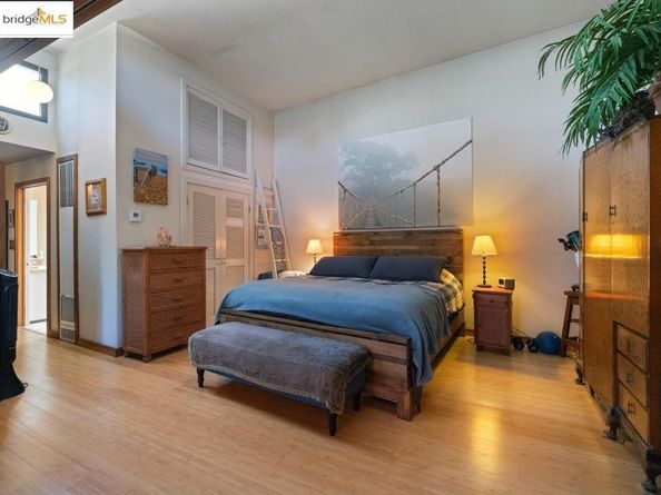 2915 Benvenue Ave APT C, Berkeley CA 94705