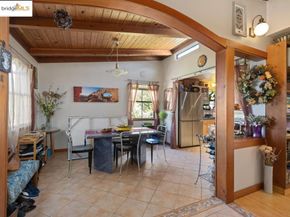 2915 Benvenue Ave APT C, Berkeley CA 94705