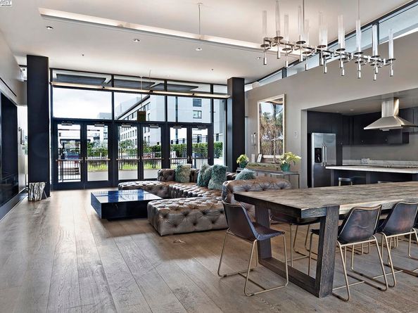 260 King Street 909, San Francisco CA 94107