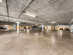 127 Bayo Vista 108, Oakland CA 94611