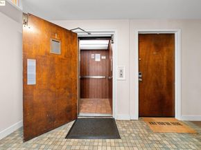 127 Bayo Vista 108, Oakland CA 94611