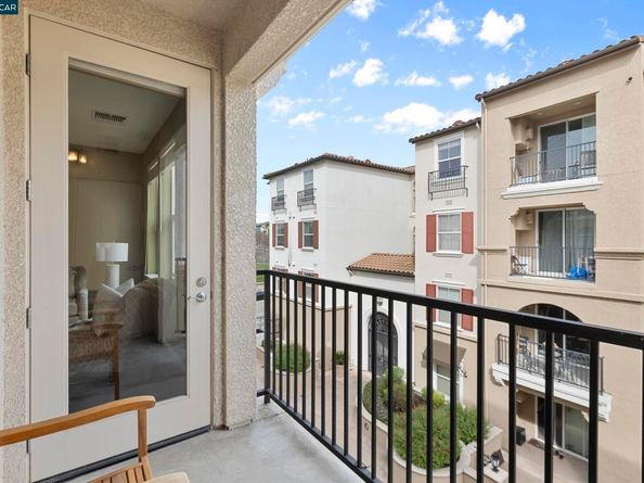 3290 Maguire Way 322, Dublin CA 94568