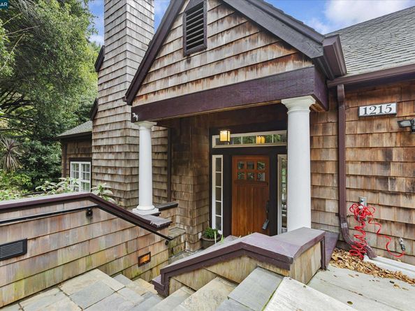 1215 Alvarado Rd, Berkeley CA 94705
