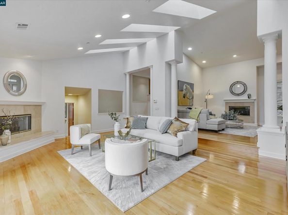 1215 Alvarado Rd, Berkeley CA 94705