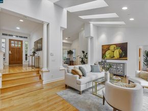 1215 Alvarado Rd, Berkeley CA 94705