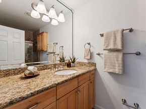 77 Fairmount Ave 203, Oakland CA 94611