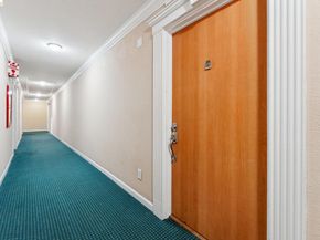 77 Fairmount Ave 203, Oakland CA 94611