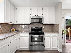 3687 Maple AVE 9, Oakland CA 94602