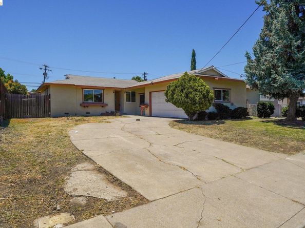 2467 Tanager Cir, Concord CA 94520