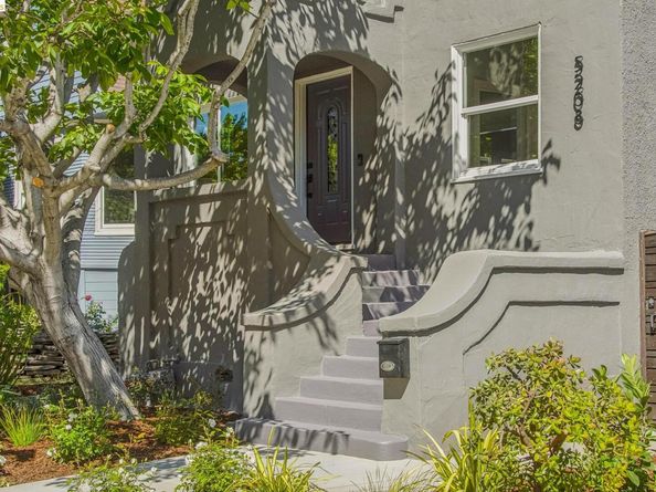 5208 Miles Ave, Oakland CA 94618