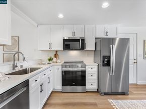 2407 Bay Meadows Cir, Pleasanton CA 94566