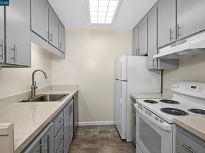 1246 Walker Ave 210, Walnut Creek CA 94596