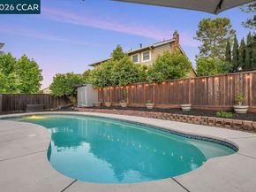 1154 Breckenridge Court, Martinez CA 94553