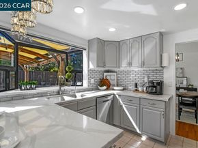 1154 Breckenridge Court, Martinez CA 94553