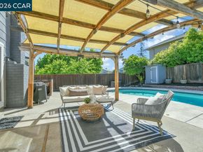 1154 Breckenridge Court, Martinez CA 94553