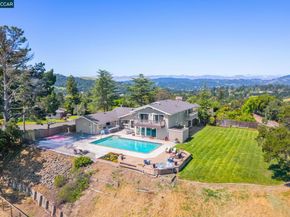 1933 Joseph Dr, Moraga CA 94556