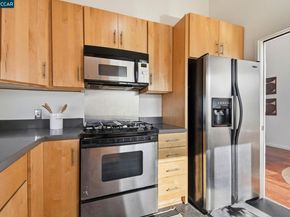 450 Cola Ballena G, Alameda CA 94501