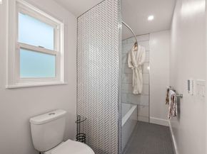 2647 Monterey Blvd, Oakland CA 94602