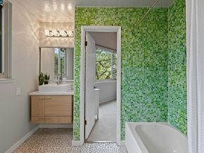 2 Leeward Glen, Lafayette CA 94549