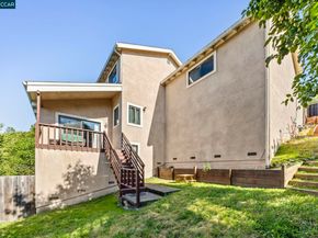 27468 Hayward Blvd, Hayward CA 94542