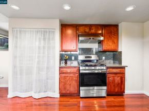 27468 Hayward Blvd, Hayward CA 94542