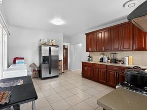 1810 Adeline St, Oakland CA 94607