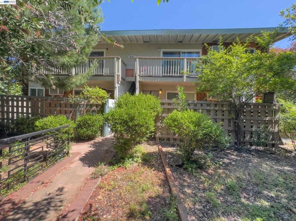 205 Muir Rd, Martinez CA 94553