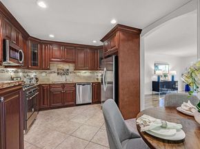 1120 Hollywood Ave 1, Oakland CA 94602