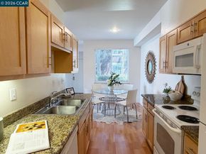 99 Marina Lakes Dr, Richmond CA 94804
